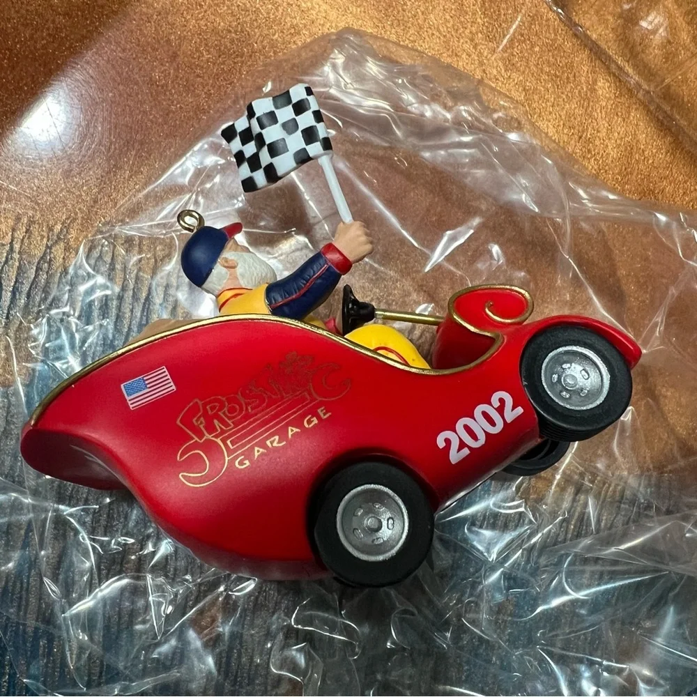 Hallmark keepsake santa